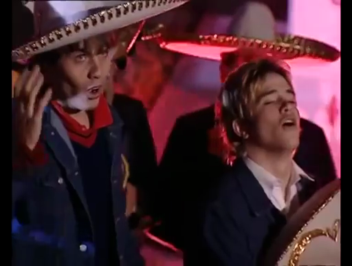 Rebelde Way 2×092: Let’s Do a Grand Gesture