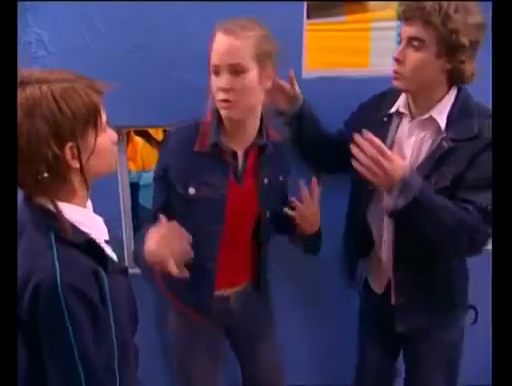 Rebelde Way 2×099: Starting Conversations But Not Finishing Them