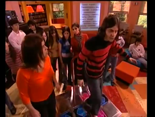 Rebelde Way 2×124: Vico On the Couch
